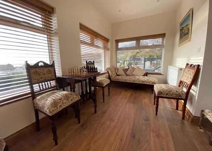 Pendine Sands Edith Villas - A Luxury Seaside Home With Beautiful Sea Views