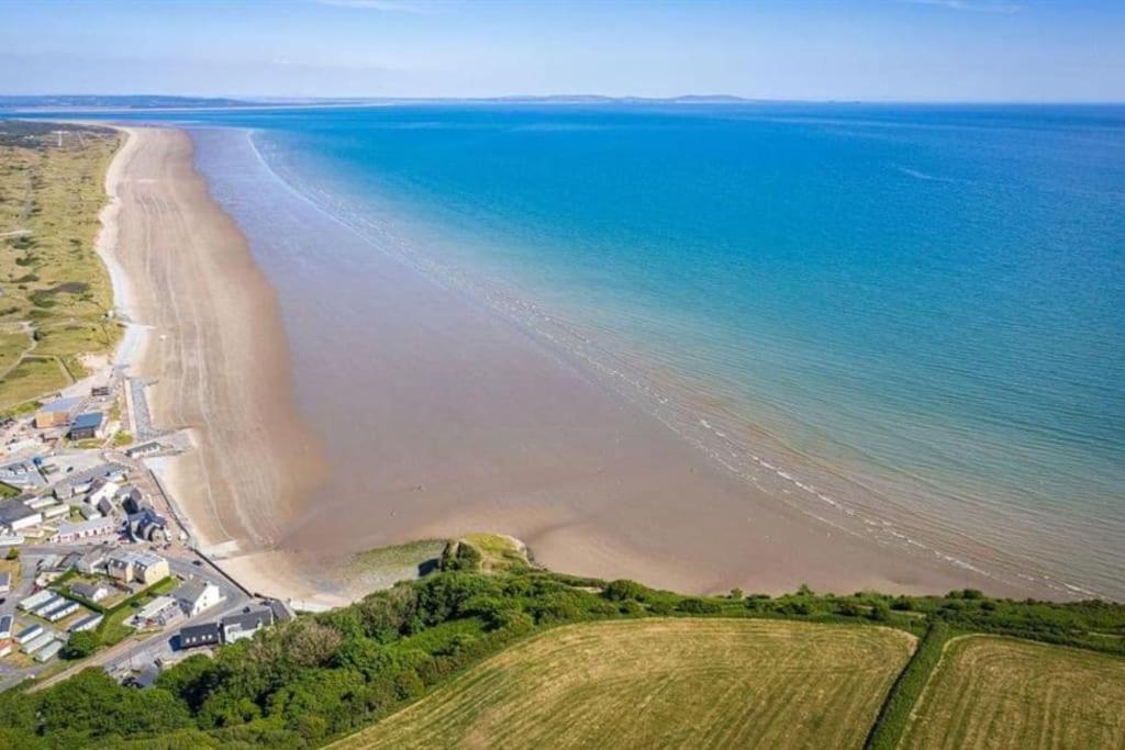 Villa Sands Edith - A Luxury Seaside With Beautiful Sea Views *
